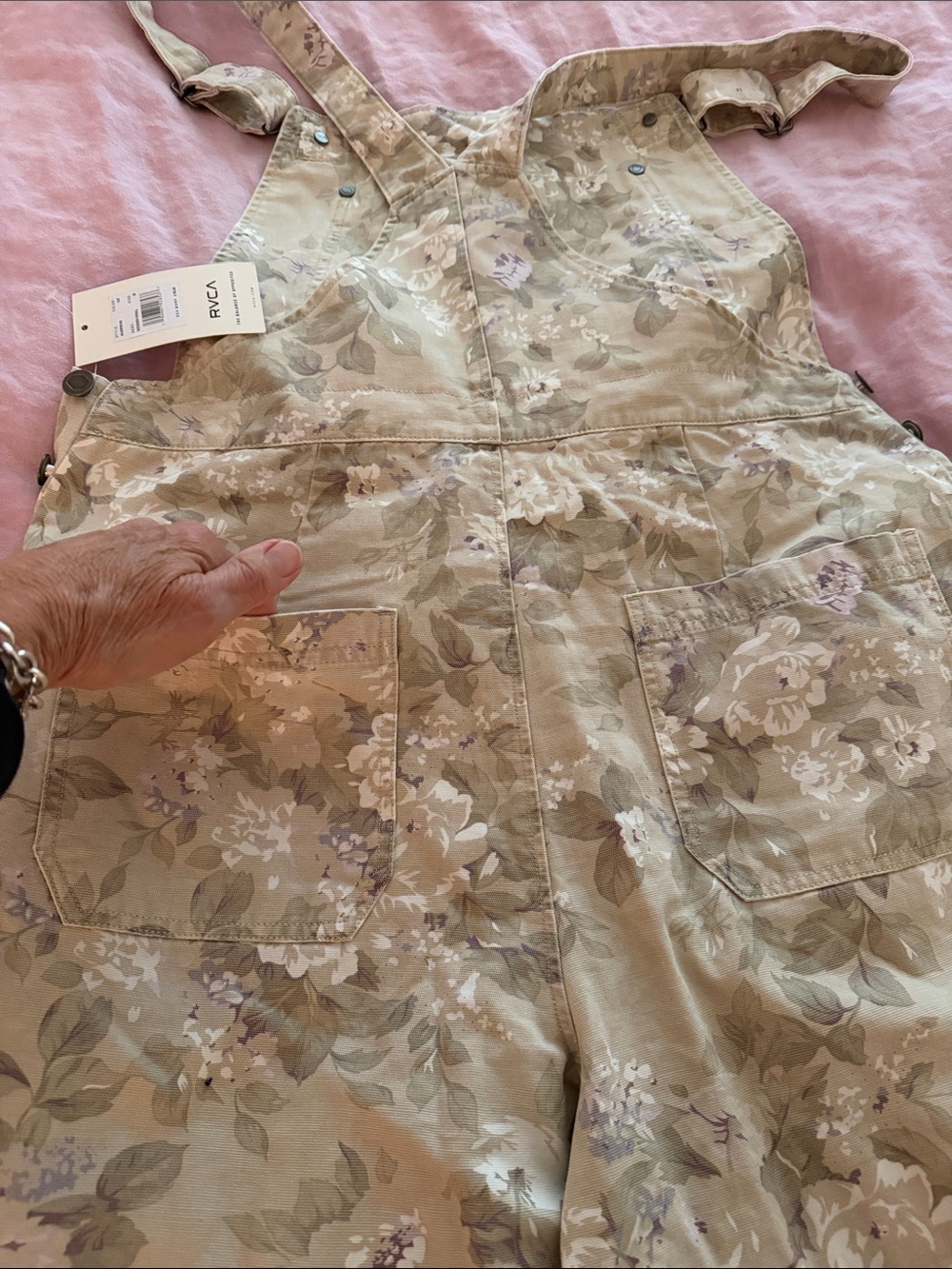 NEW Overalls Floral RVCA - Picture 4 of 11